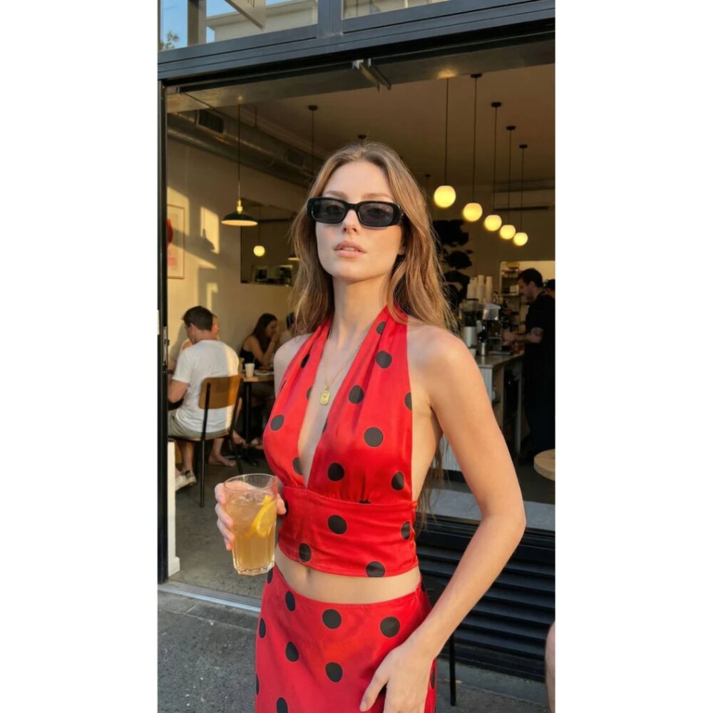 SAINT TOP | RED POCKA